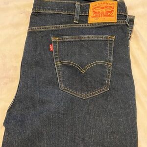 Levi's Men's Dark Blue Straight Jeans W: 48”  L: 24”